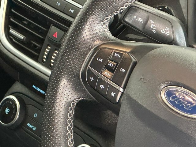 Ford Fiesta 1.0T Ecoboost Vignale Euro 6 Ss Grey #12