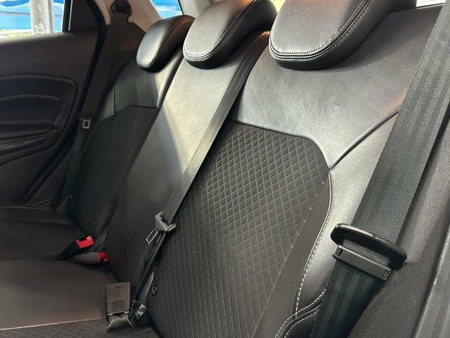 Ford Ecosport Ecosport Titanium T Yellow #18