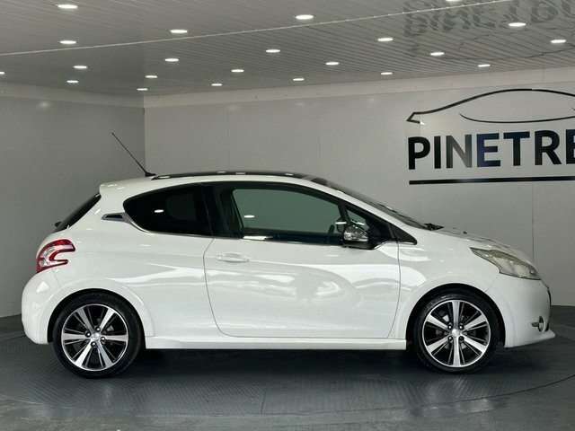 Peugeot 208 1.6 Vti Xy Hatchback Euro 5 120 White #5