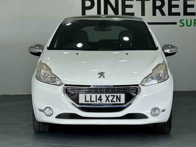 Peugeot 208 1.6 Vti Xy Hatchback Euro 5 120 White #2