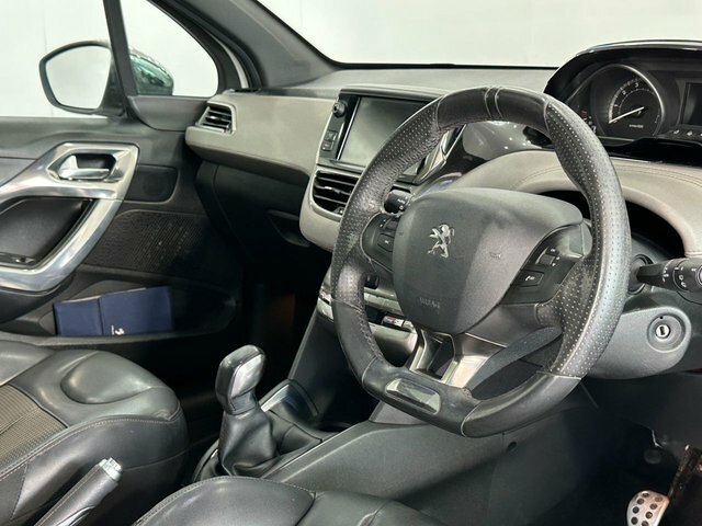 Peugeot 208 1.0 Vti Access Euro 5 White #13