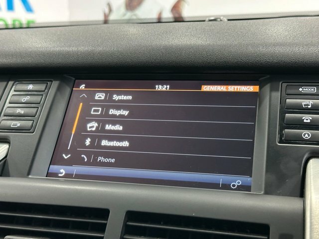 Land Rover Discovery Sport Si4 Hse Luxury Black #31