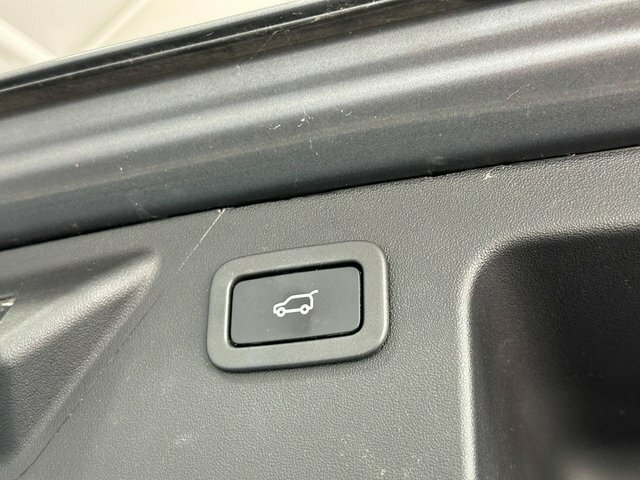 Land Rover Discovery Sport Si4 Hse Luxury Black #19