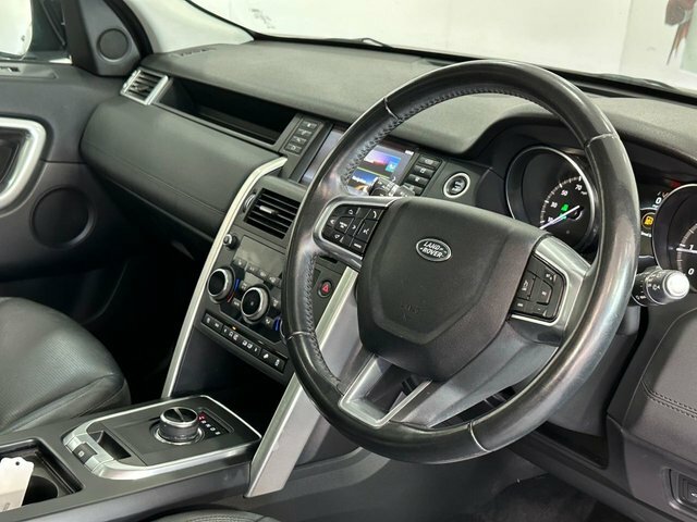 Land Rover Discovery Sport Si4 Hse Luxury Black #9