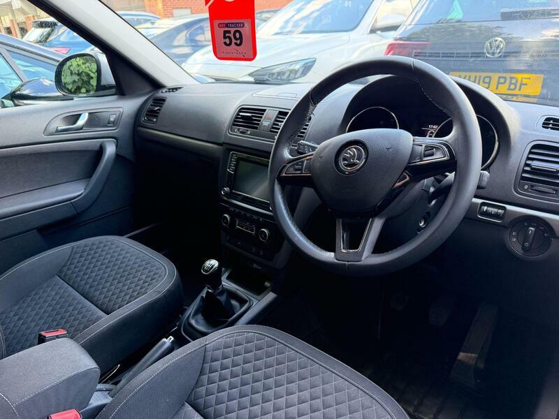 Skoda Yeti 1.2 Tsi Se Drive Outdoor Euro 6 Ss Grey #2