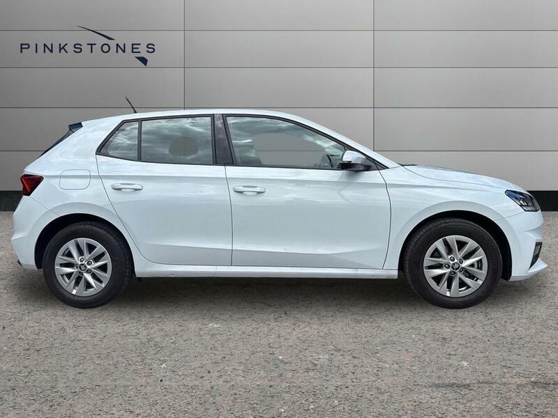 Skoda Fabia 1.0 Tsi Se Edition Dsg Euro 6 Ss DX75YBV White #2