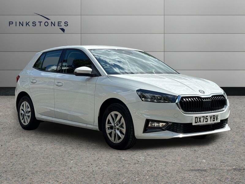 Skoda Fabia 1.0 Tsi Se Edition Dsg Euro 6 Ss DX75YBV White