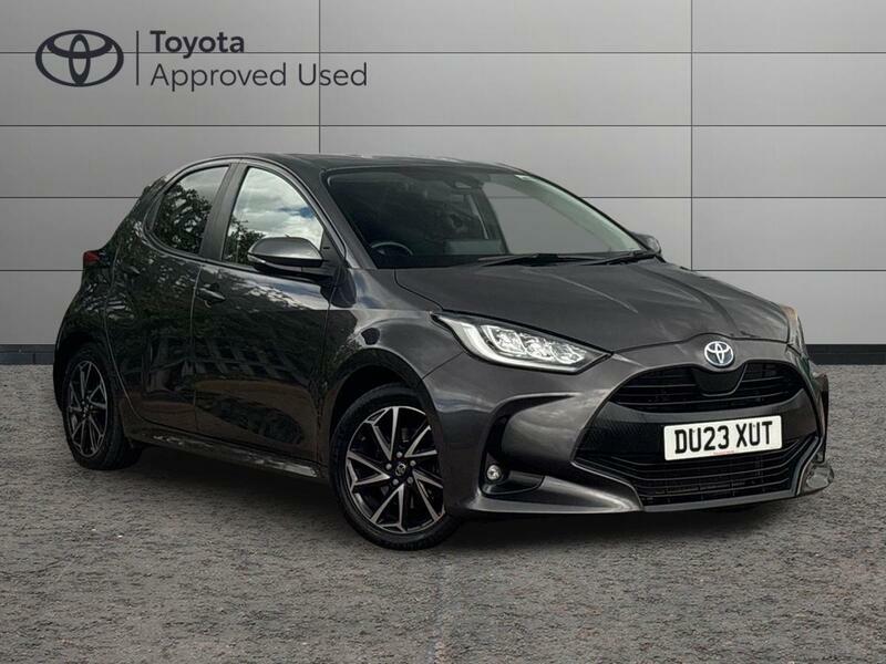 Toyota Yaris 1.5 Vvt-h Design Hatchback Hybrid E-cvt DU23XUT Grey