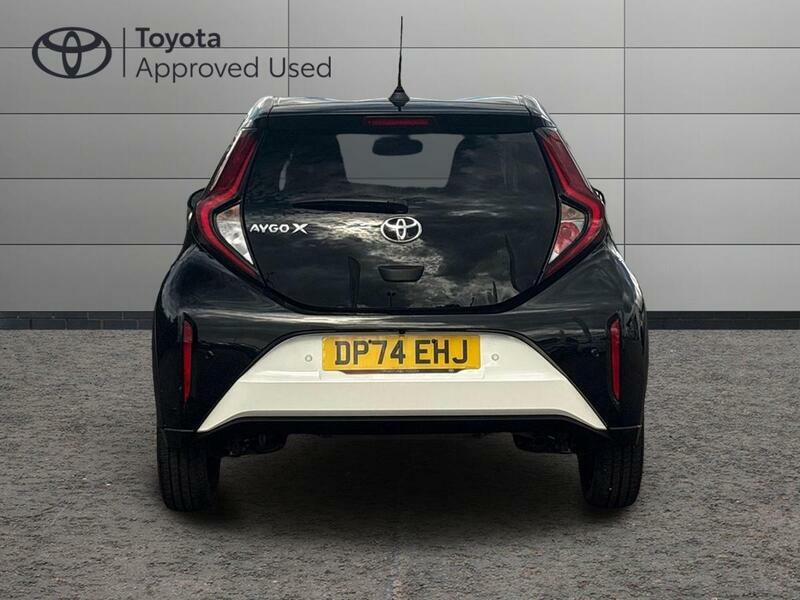 Toyota Aygo X 1.0 Vvt-i Edge Hatchback X-shift Euro 6 White #4