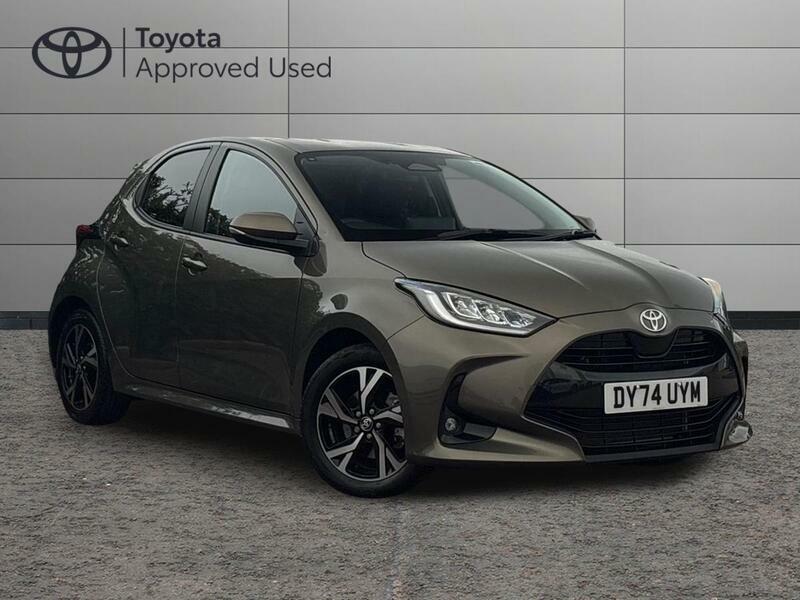 Toyota Yaris 1.5 Vvt-h Design Hatchback Hybrid E-cvt Brown