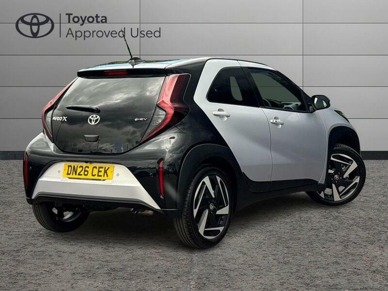 Toyota Aygo X 1.5H 49Kwh Design Hatchback Hybrid Cvt DN26CEK Silver #3