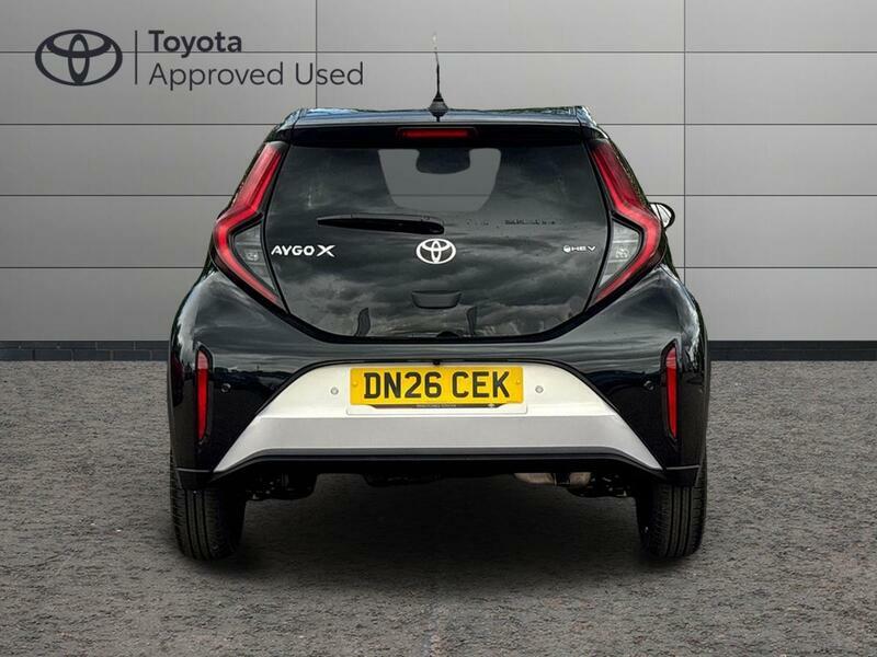 Toyota Aygo X 1.5H 49Kwh Design Hatchback Hybrid Cvt DN26CEK Silver #4