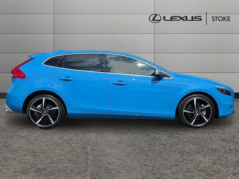 Volvo V40 T5 R-design Blue #3