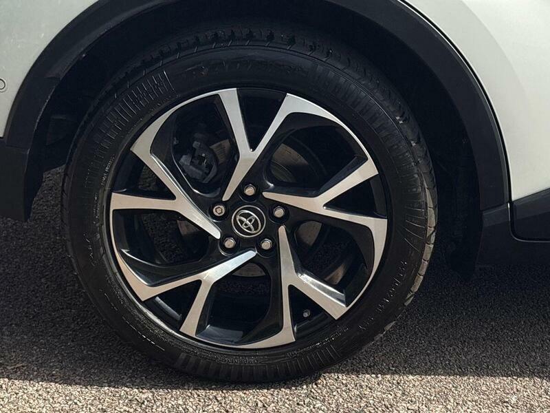 Toyota C-Hr 1.8 Vvt-h Dynamic Cvt Euro 6 Ss Grey #46