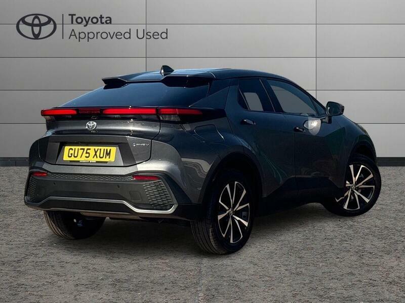 Toyota C-Hr 2.0 Vvt 13.6Kwh Design Suv Plug-in Hybr Grey #3