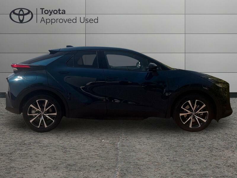 Toyota C-Hr 2.0 Vvt 13.6Kwh Design Suv Plug-in Hybr #2