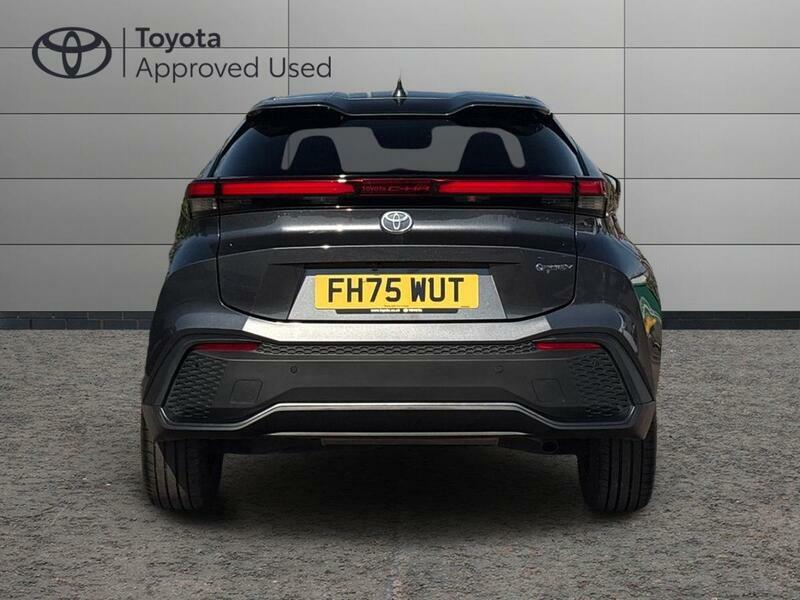 Toyota C-Hr 2.0 Vvt 13.6Kwh Design Suv Plug-in Hybr Grey #4