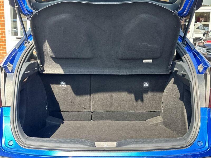 Toyota C-Hr 1.8 Hybrid Design Cvt Blue #18