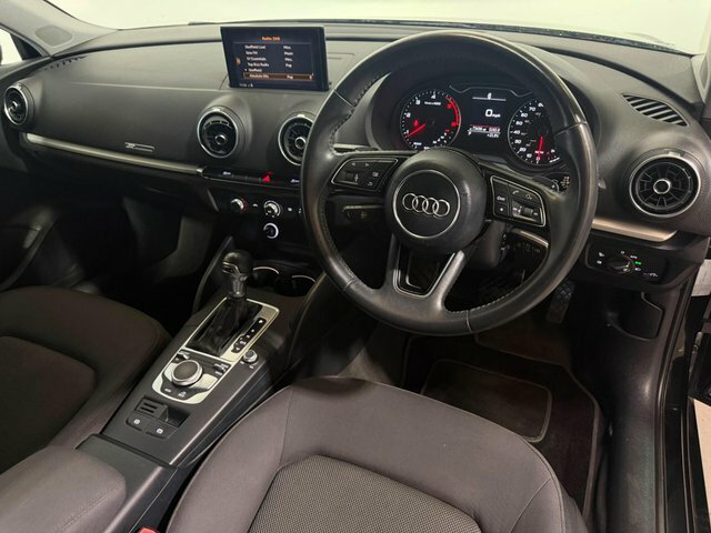Audi A3 2018 1.6 Tdi Se Technik Sportback S Tronic Euro 6 Black #4