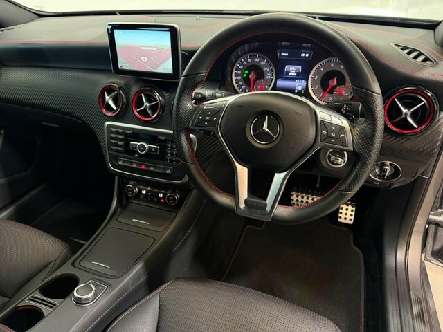 Mercedes-Benz A Class 1.5 A180 Cdi Amg Sport 7G-dct Euro 6 Ss 20 Black #4