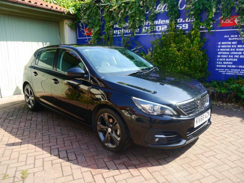 Peugeot 308 1.5 Bluehdi 130 Allure Black