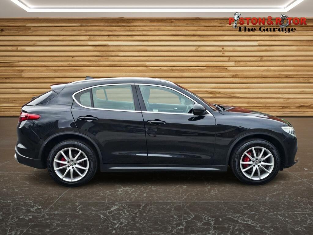 Alfa Romeo Stelvio 2.2 Td Speciale Q4 Awd Euro 6 Ss WP18FFL Black #4