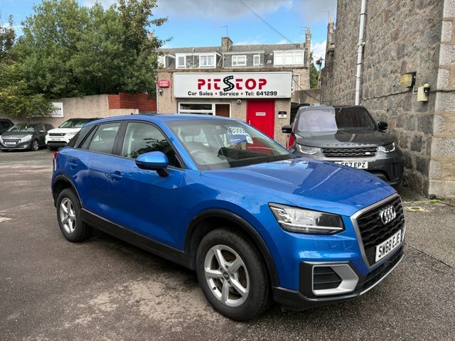 Audi Q2 Tfsi 30 Se Suv Blue