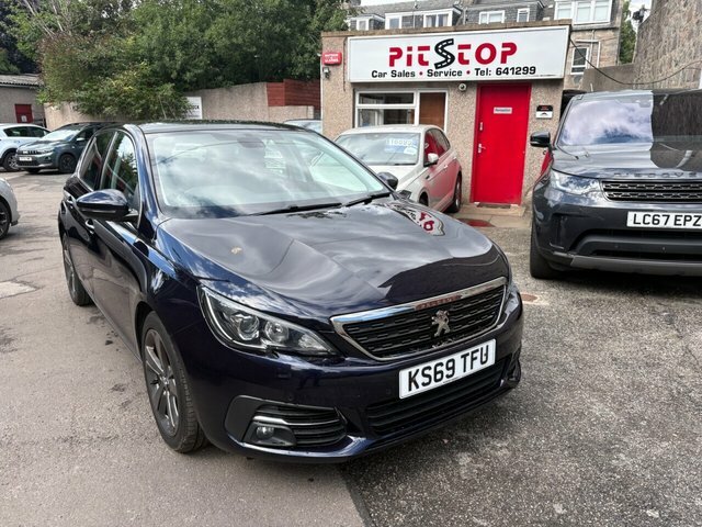 Peugeot 308 Bluehdi Allure Hatchback Blue #2