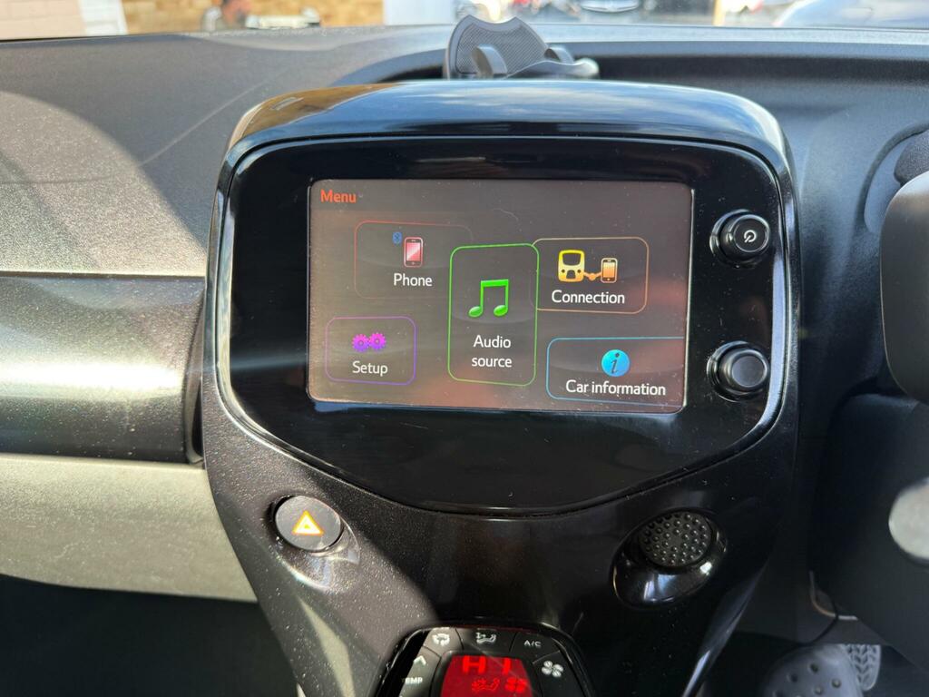 Toyota Aygo X -Cite Vvt-i Orange #35