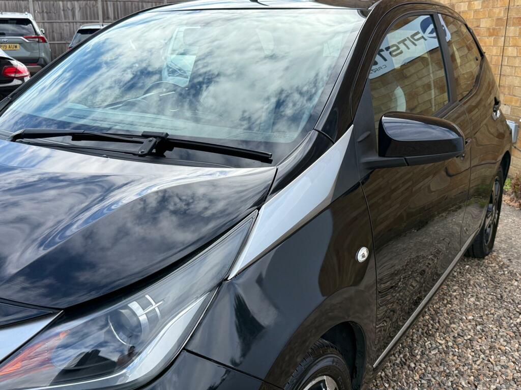 Toyota Aygo X -Cite Vvt-i Orange #13