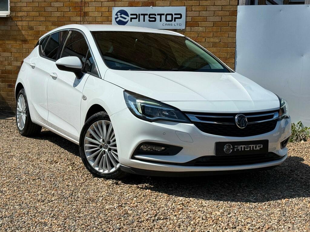 Vauxhall Astra Elite White