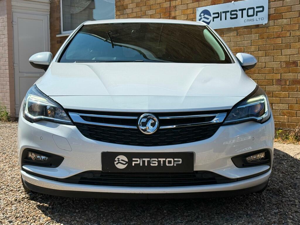 Vauxhall Astra Elite White #5