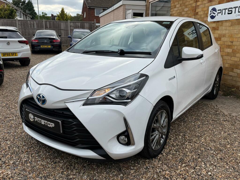 Toyota Yaris Icon Green #6