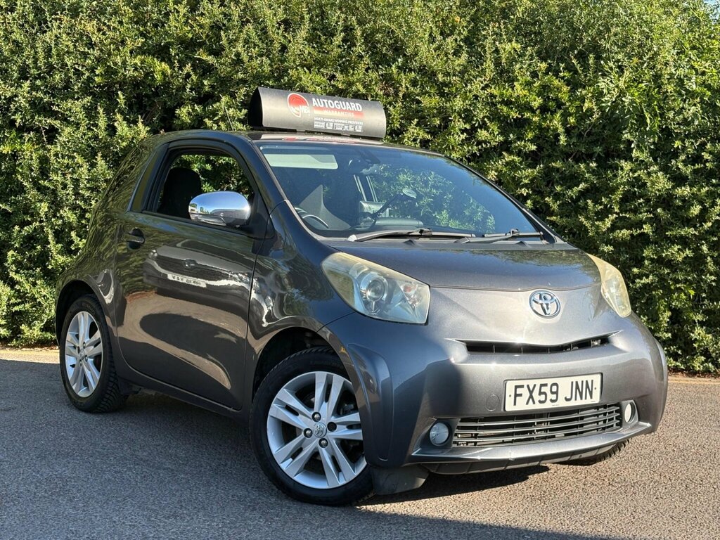 Toyota IQ 1.33 Dual Vvt-i 3 Hatchback Multidrive Grey