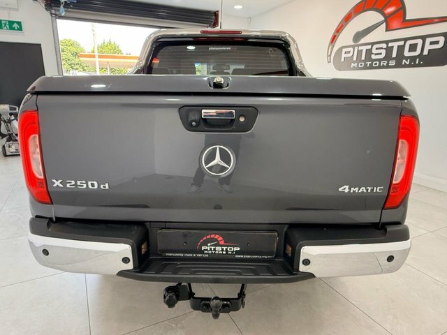 Mercedes-Benz X Class 2018 2.3L X250 D 4Matic Power 188 Bhp White #8