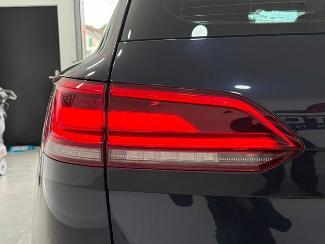 Volkswagen Touareg Suv 3.0 Tdi V6 R-line Tech Tiptronic 4Motion Euro Black #16