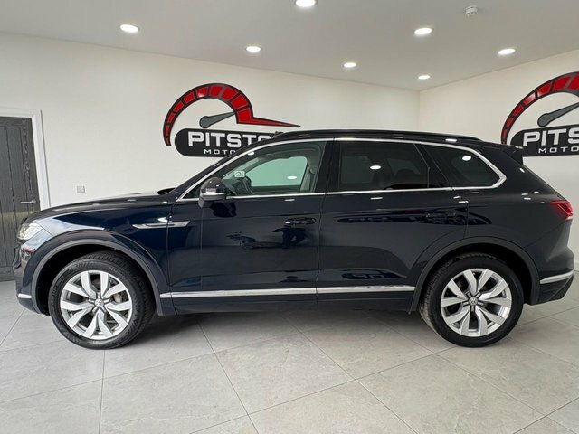 Volkswagen Touareg Suv 3.0 Tdi V6 R-line Tech Tiptronic 4Motion Euro Black #8