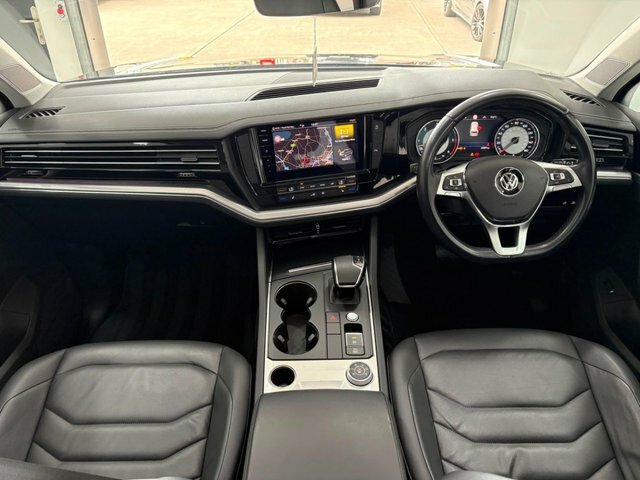 Volkswagen Touareg Suv 3.0 Tdi V6 R-line Tech Tiptronic 4Motion Euro Black #26