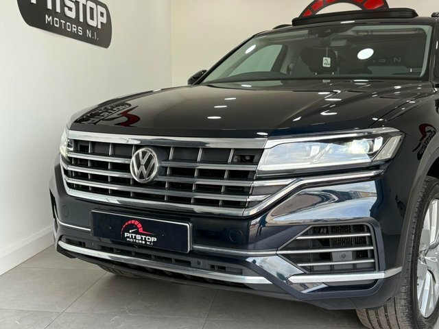 Volkswagen Touareg Suv 3.0 Tdi V6 R-line Tech Tiptronic 4Motion Euro Black #3