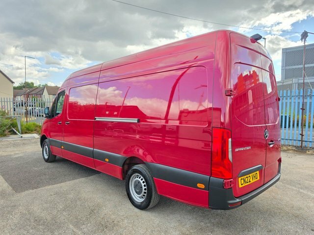 Mercedes-Benz Sprinter 2.0 315 Cdi Progressive Lwb Rwd L3 H2 150 Bhp Eur Red #3