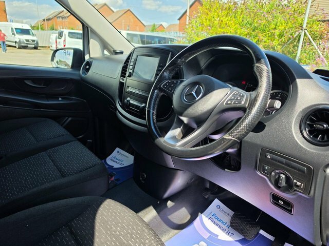 Mercedes-Benz Vito 114Cdi Progressive L2 Van White #14