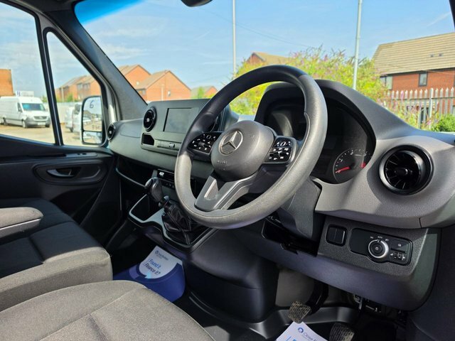Mercedes-Benz Sprinter 315Cdi Progressive L3 H2 Rwd 2.0L 150Ps White #17