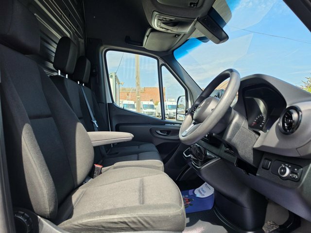 Mercedes-Benz Sprinter 315Cdi Progressive L3 H2 Rwd 2.0L 150Ps White #16