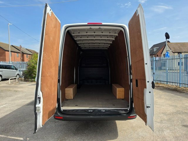 Mercedes-Benz Sprinter 315Cdi Progressive L3 H2 Rwd 2.0L 150Ps White #7