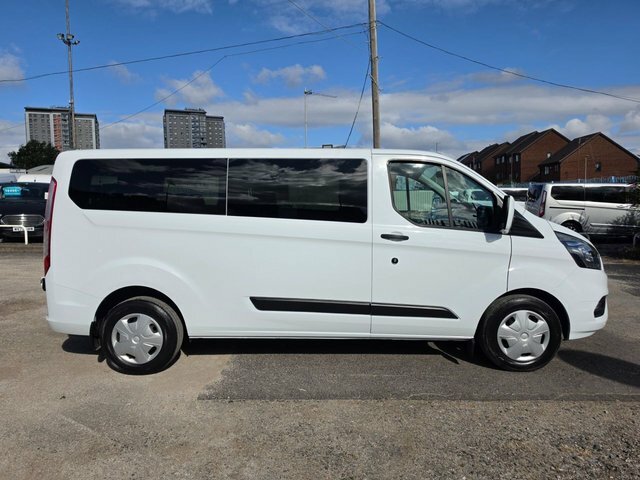 Ford Transit Custom 2.0 320 Eecoblue Trend Minibus L2 H1 130 Bhp Euro White