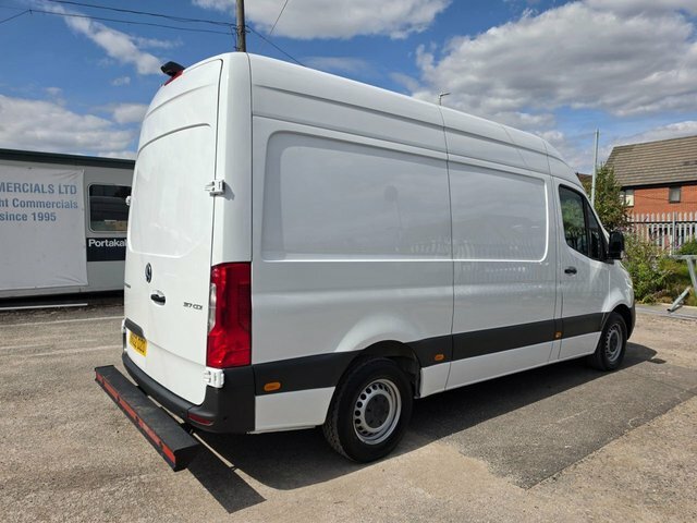 Mercedes-Benz Sprinter 2.0 317 Cdi Progressive Mwb Gah Freezer Rwd L2 H2 White #4