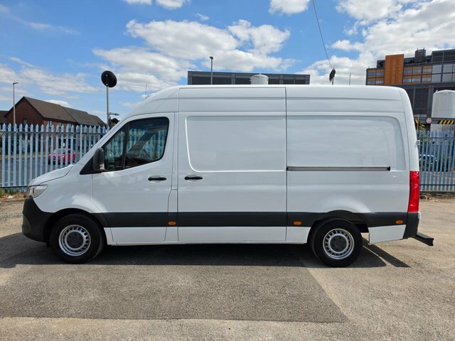 Mercedes-Benz Sprinter 2.0 317 Cdi Progressive Mwb Gah Freezer Rwd L2 H2 White #2