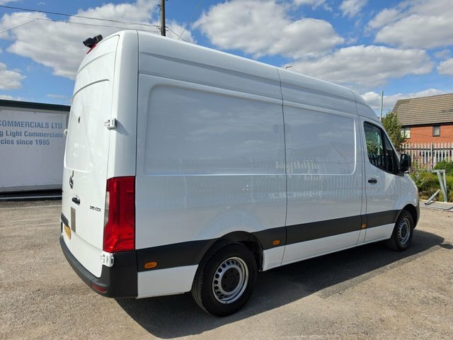 Mercedes-Benz Sprinter 2.0 315 Cdi Progressive Mwb G-tronic Rwd L2 H2 150 White #4