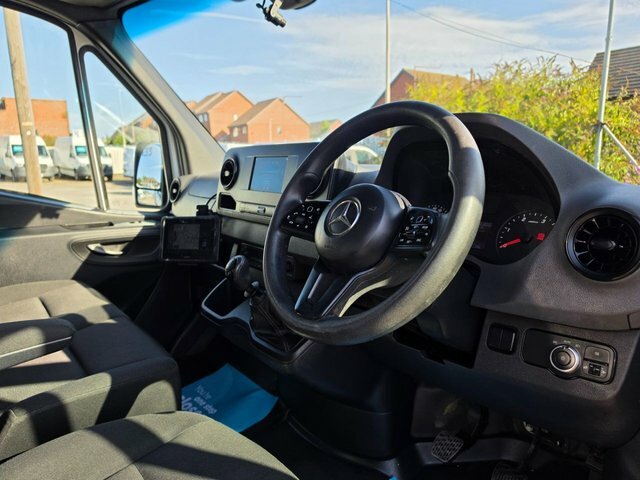 Mercedes-Benz Sprinter 2021 2.0 315 Cdi Progressive Rwd L3 H2 Euro 6 Ss White #15
