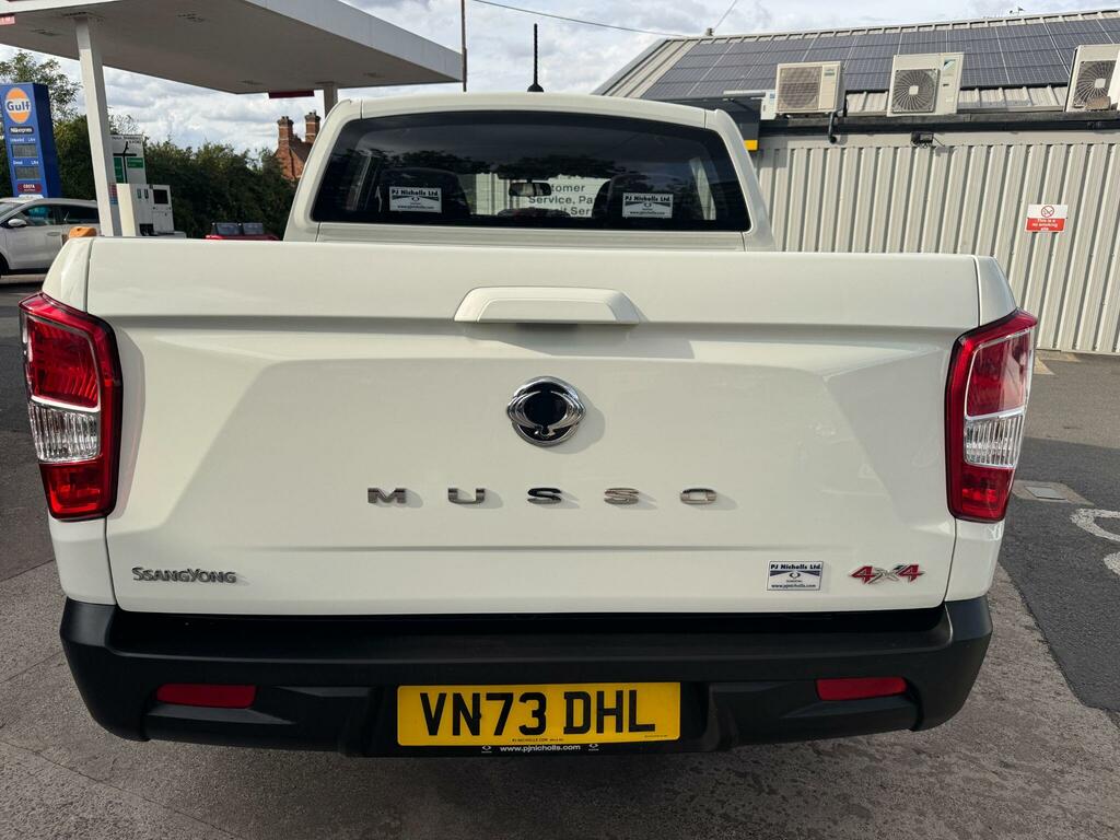 SsangYong Musso 2.2 Double Cab Pick Up Ex VN73DHL White #6